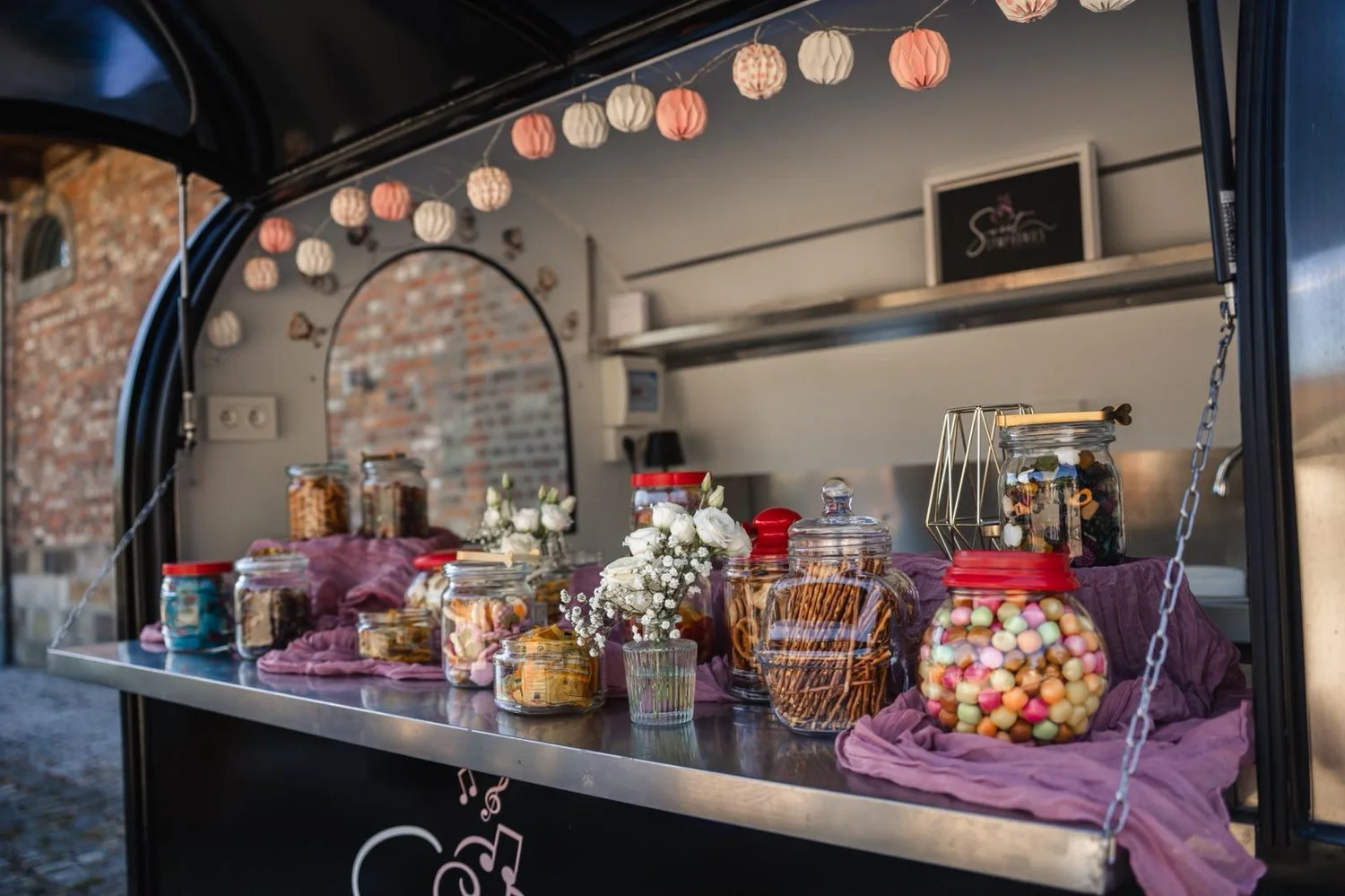 Sweet Symphonies von Sabrina Haberlah - Café - Sweet Symphonies – Der Foodtrailer für Ihre Veranstaltung